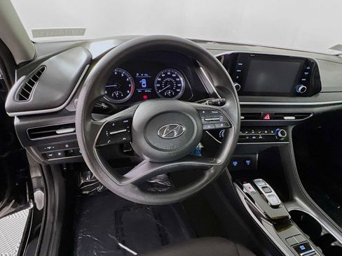 Certified 2022 Hyundai Sonata SE w/ Cargo Package FWD image 11