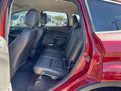 Used 2016 Ford Escape SE w/ SE Leather Comfort Package image 11