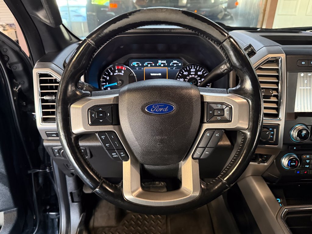 Used 2017 Ford F350 Platinum w/ Platinum Ultimate Package AWD/4WD image 18