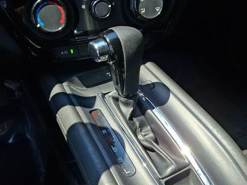 Used 2020 Honda HR-V LX image 15