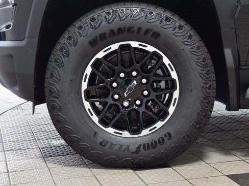 New 2026 Chevrolet Silverado EV Trail Boss image 28