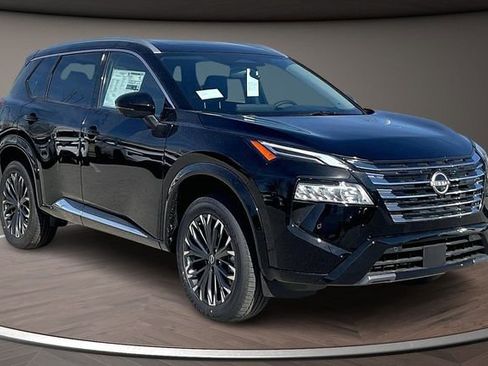 New 2026 Nissan Rogue Platinum w/ Tech Package image 2