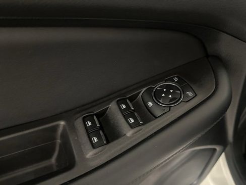 Used 2024 Ford Edge SEL w/ Convenience Package image 11