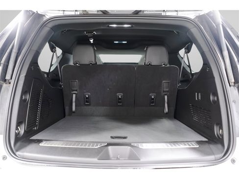 Used 2025 Chevrolet Suburban RST w/ Sun And Tow Package image 41