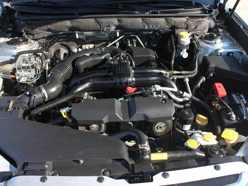 Used 2013 Subaru Outback 2.5i Premium image 50