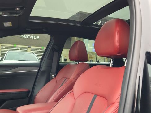 Used 2023 Kia K5 GT-Line image 30