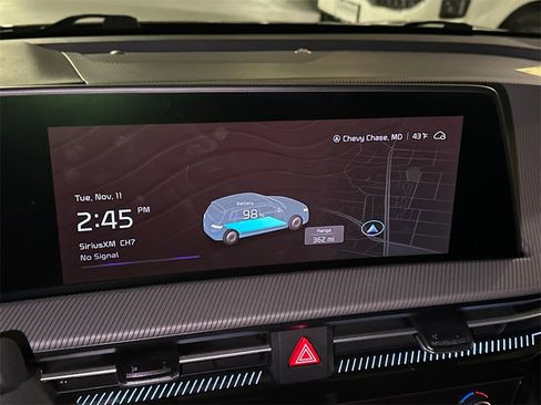 Used 2023 Kia EV6 GT-Line w/ GT-Line Suede Seat Package image 30