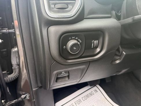 Used 2024 RAM 1500 Laramie RWD image 18