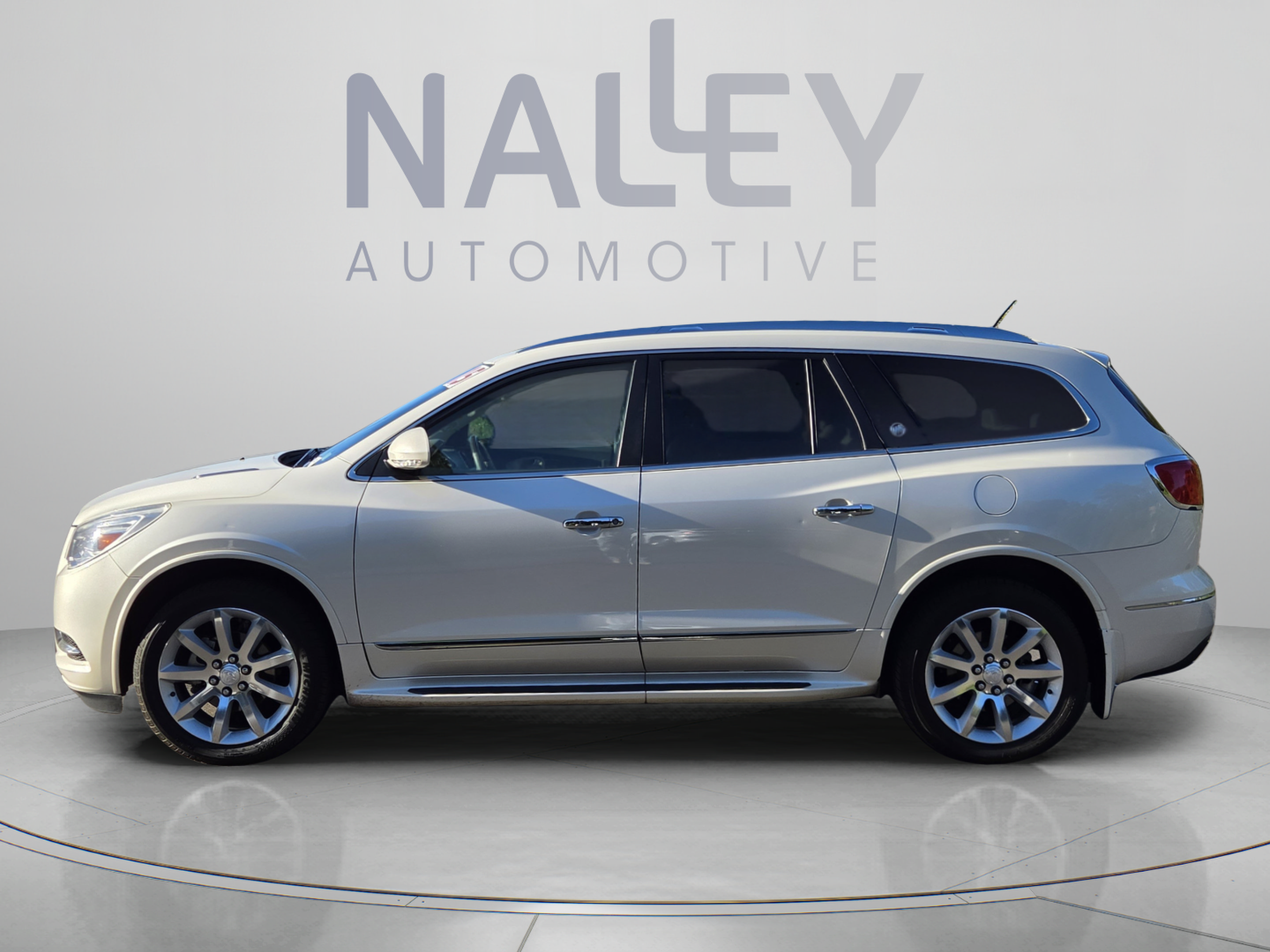 Used 2015 Buick Enclave Premium w/ Experience Buick Package FWD image 2
