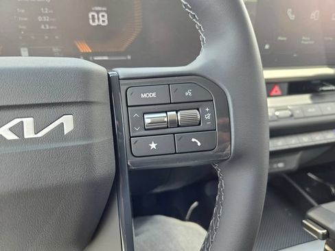 New 2027 Kia Seltos LX AWD/4WD image 17