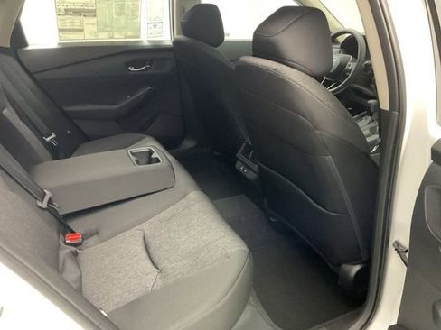 New 2025 Honda Accord SE image 27