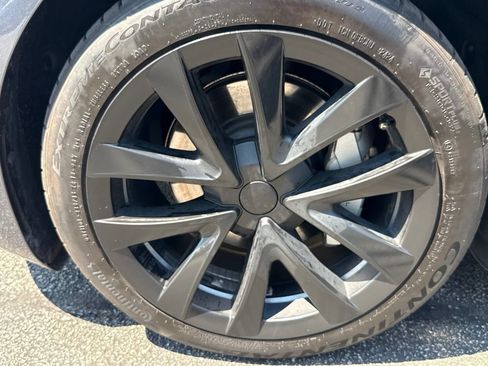 Used 2023 Tesla Model 3 Standard Range RWD image 10