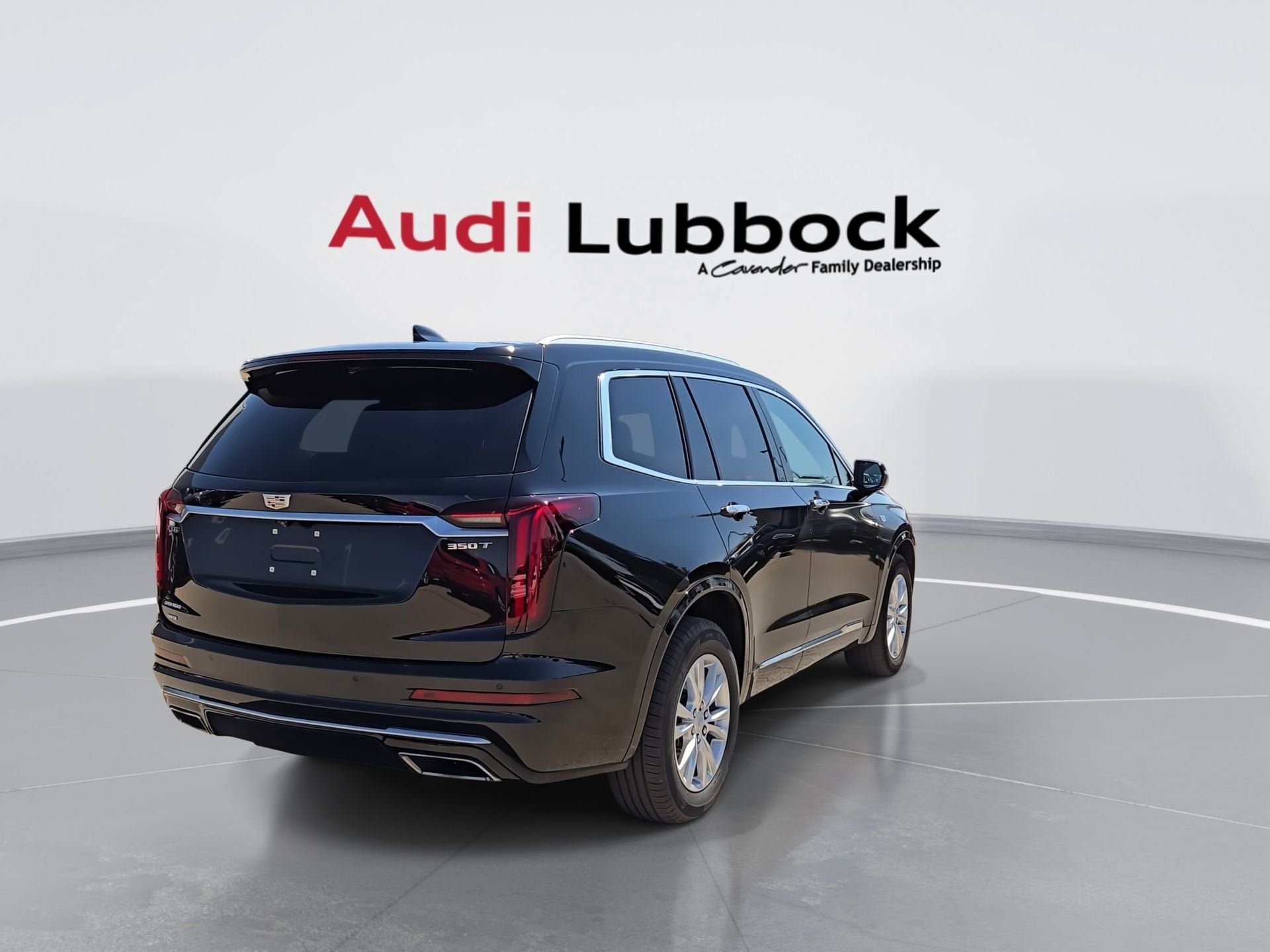 Used 2024 Cadillac XT6 Luxury AWD/4WD image 8