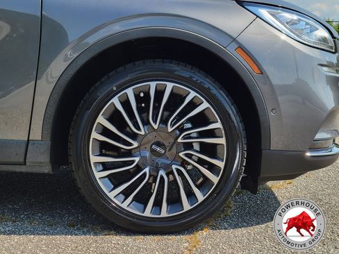 Used 2021 Lincoln Corsair Reserve w/ Equipment Group 201A FWD image 12