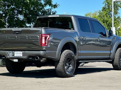 Used 2018 Ford F150 Raptor w/ Equipment Group 801A Mid