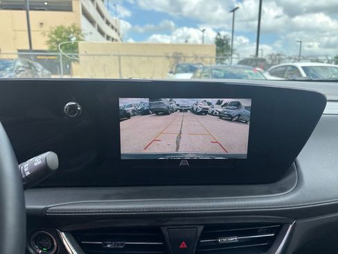 Used 2025 Buick Encore GX Preferred FWD image 22