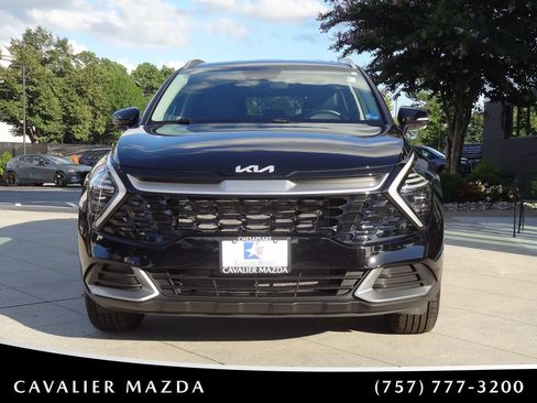 Used 2025 Kia Sportage EX AWD/4WD image 9
