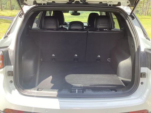 Used 2023 Jeep Compass Trailhawk image 10