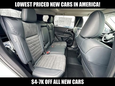 New 2025 Mitsubishi Outlander SE AWD/4WD image 10
