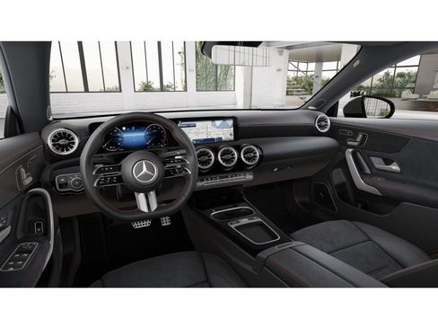 New 2026 Mercedes-Benz CLA 250 4MATIC image 3