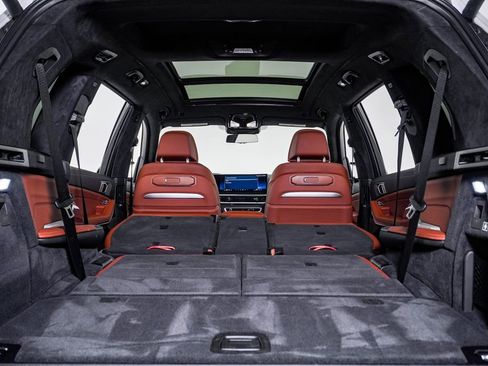 Used 2026 BMW X7 M60i image 29