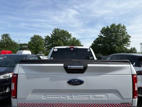Used 2018 Ford F150 XLT w/ Equipment Group 302A Luxury AWD/4WD image 8