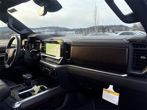 New 2026 Chevrolet Silverado 1500 High Country w/ Midnight Edition image 30