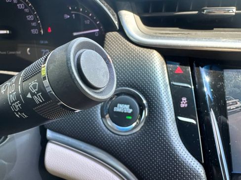 Used 2019 Cadillac XTS Luxury FWD image 21