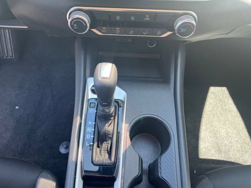 Used 2026 Nissan Altima 2.5 SV FWD image 41