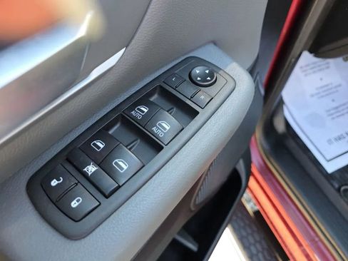 Used 2020 RAM 1500 Big Horn AWD/4WD image 13