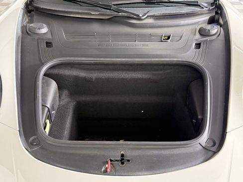 Certified 2019 Porsche 911 Turbo image 17