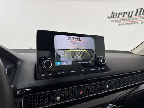 Used 2023 Honda Civic LX image 14