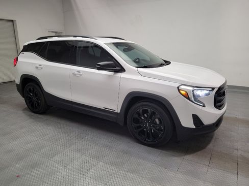 Used 2020 GMC Terrain SLE w/ Driver Convenience Package FWD image 11