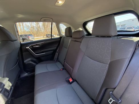 Used 2024 Toyota RAV4 XLE image 29