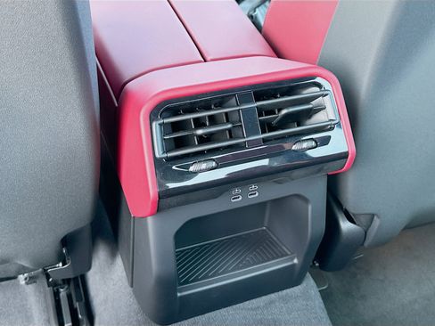 New 2026 BMW 530i w/ Premium Package RWD image 27