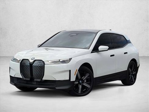 Certified 2023 BMW iX xDrive50 AWD/4WD image 1