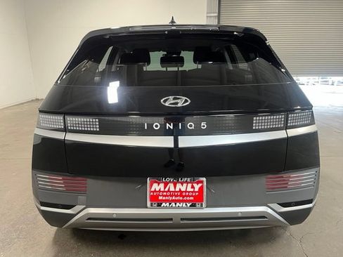Used 2024 Hyundai Ioniq 5 SEL RWD image 4