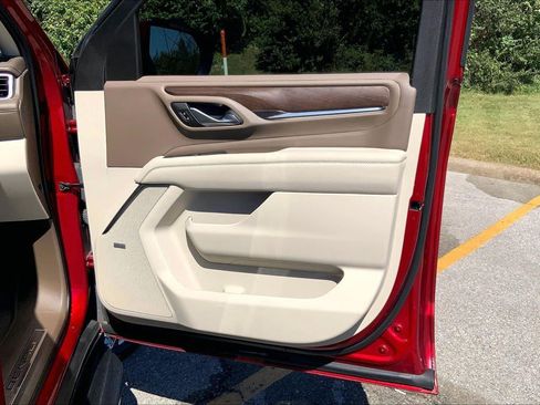 Used 2021 GMC Yukon Denali AWD/4WD image 27