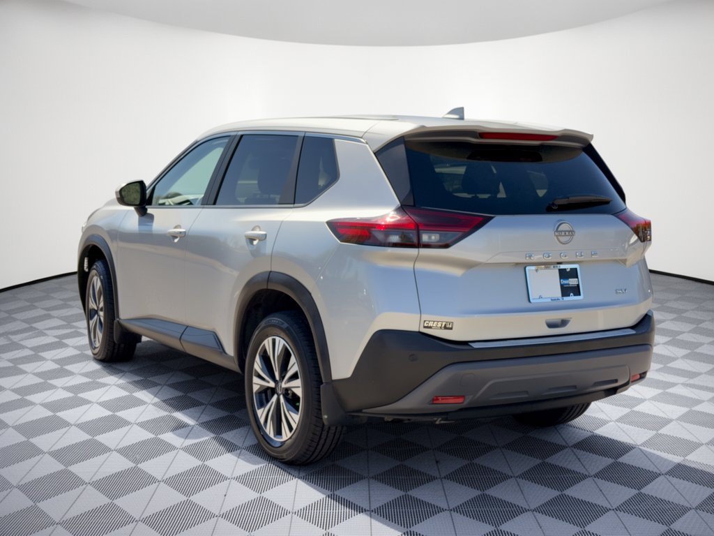 Used 2023 Nissan Rogue SV FWD image 3