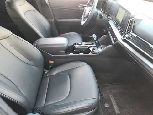 Used 2023 Kia Sportage EX FWD image 10