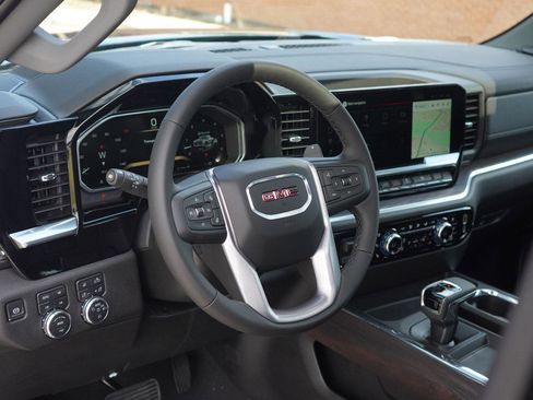 New 2026 GMC Sierra 1500 SLT w/ SLT Convenience Package image 27