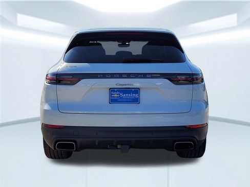 Used 2020 Porsche Cayenne image 5