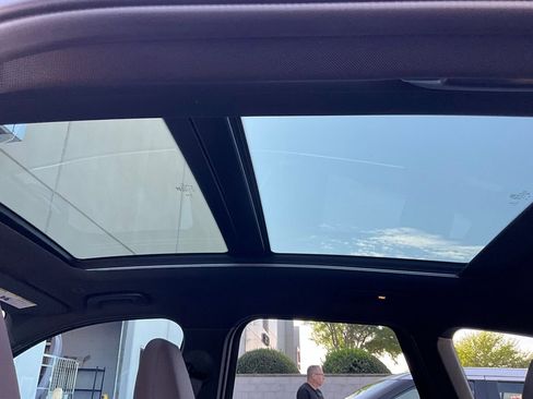 Used 2023 BMW X1 xDrive28i w/ Premium Package image 20