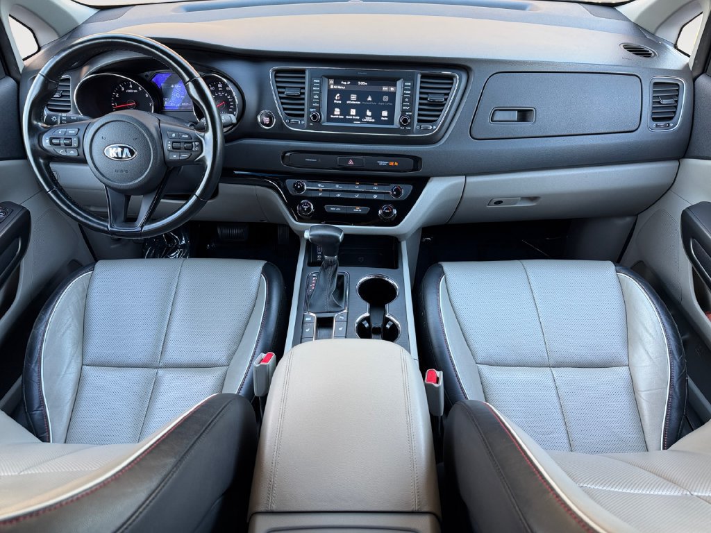 Used 2021 Kia Sedona EX FWD image 16