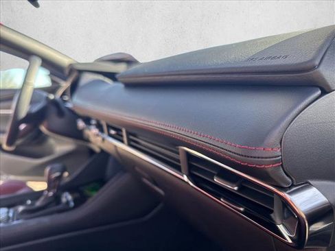 Used 2026 MAZDA MAZDA3 Carbon image 22