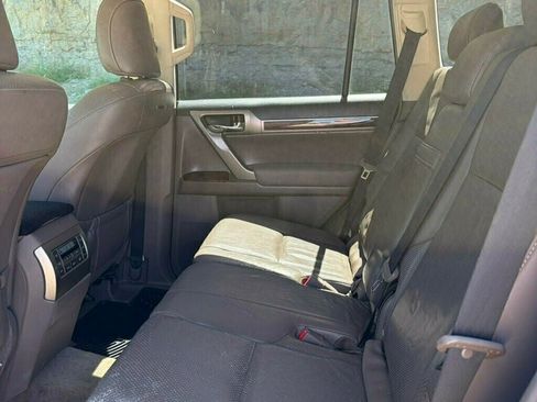 Used 2011 Lexus GX 460 w/ Comfort Plus Pkg AWD/4WD image 29