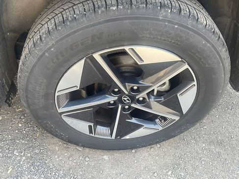 Used 2025 Hyundai Tucson SEL image 19