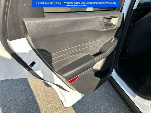 Certified 2022 Ford Escape SE image 26