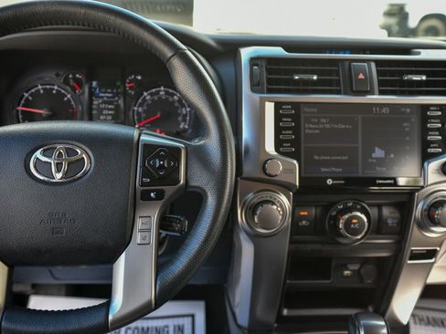 Used 2024 Toyota 4Runner SR5 image 25