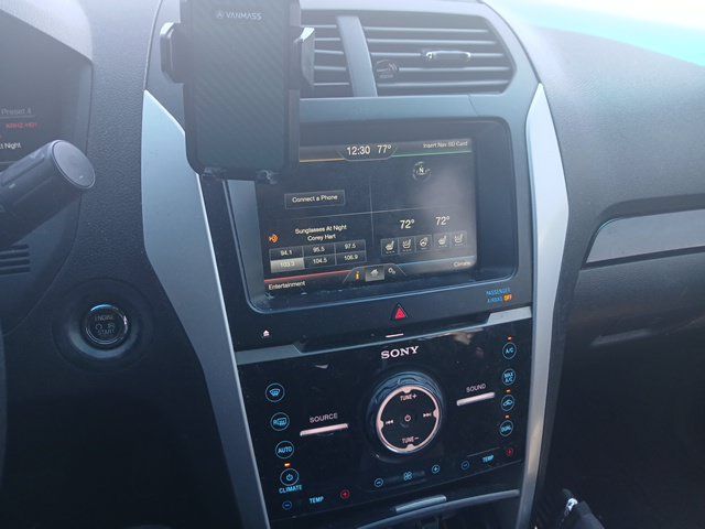 Used 2015 Ford Explorer Limited w/ Equipment Group 302A FWD image 11